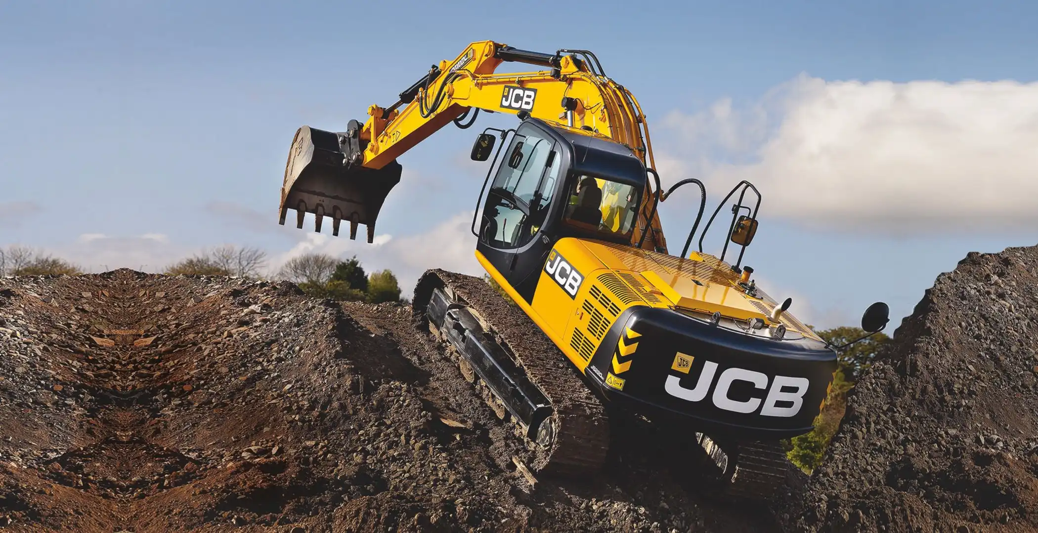 Excavadora JCB JS220, Control y comodidad para mejorar la productividad